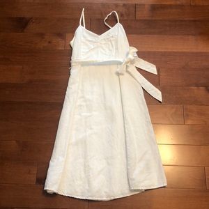 GAP White Sleeveless Dress